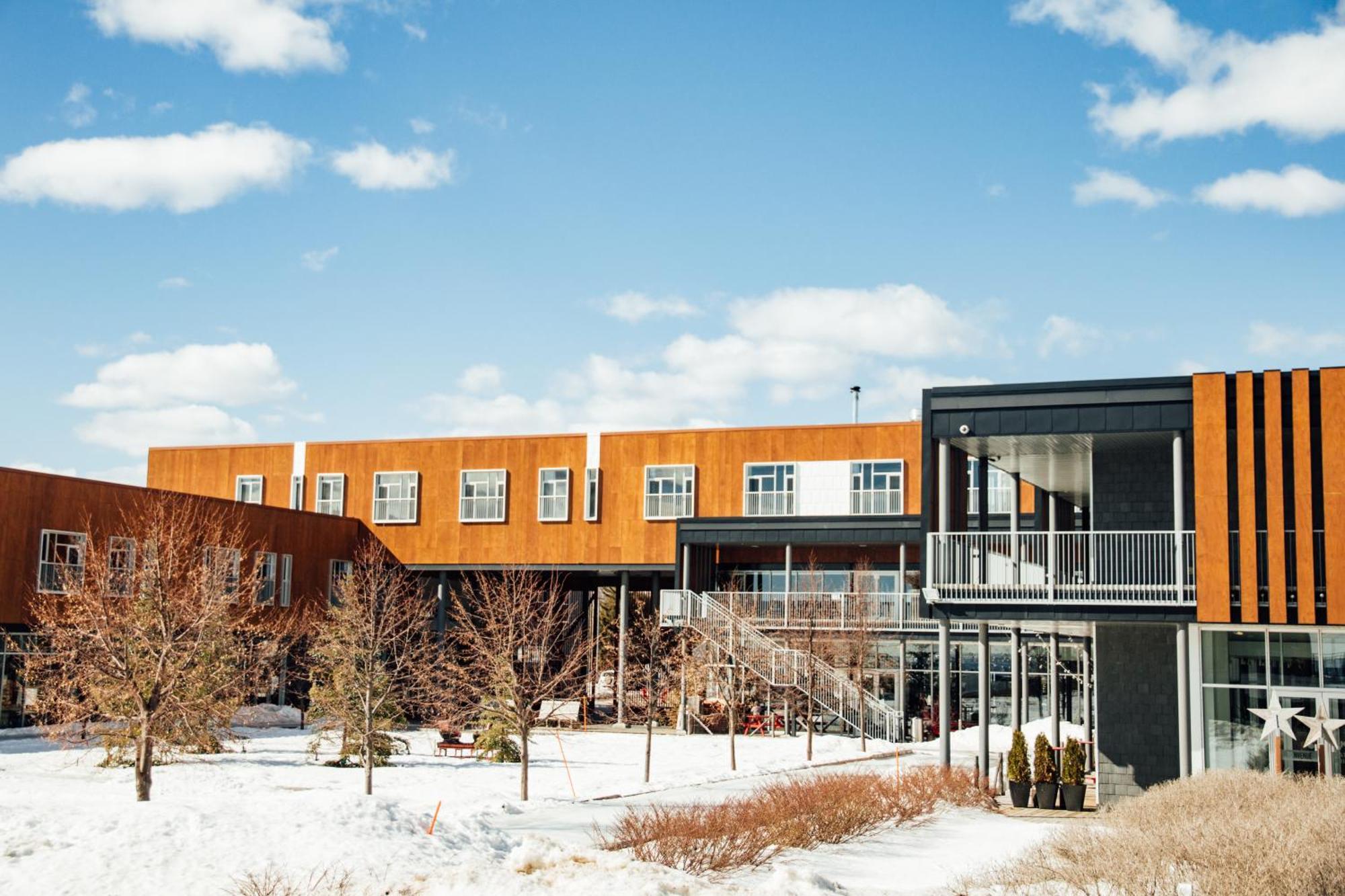 Hotel & Spa Le Germain Charlevoix Baie-Saint-Paul Exterior foto